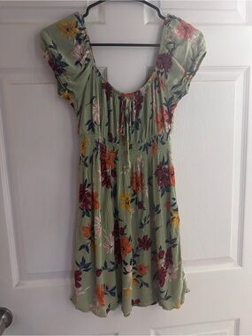 Ambiance Sage Green Floral Short Dress - S